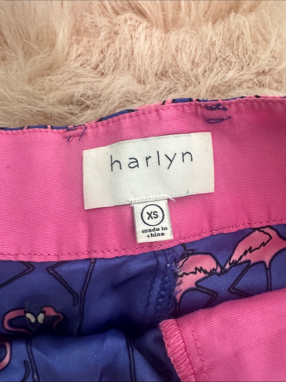 Harlyn 100% Silk 🦩 flamingo tapered leg trousers sz XS - Picture 3 of 6